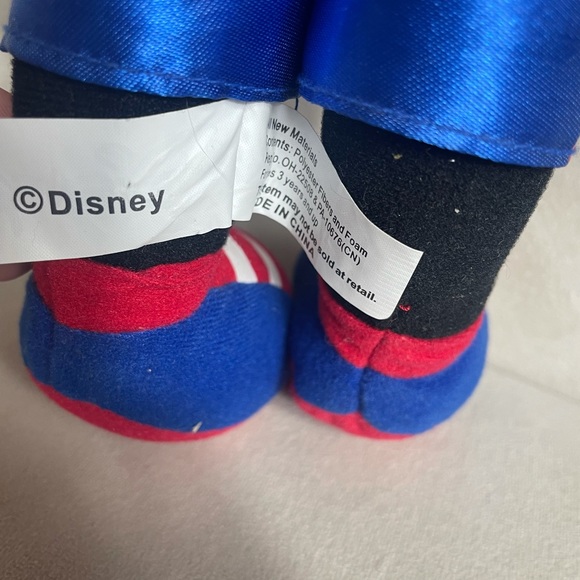 Disney Toy Factory Goofy Basketball #32 Blue And Red Stuffed Animal Plush Toy - Picture 11 of 12